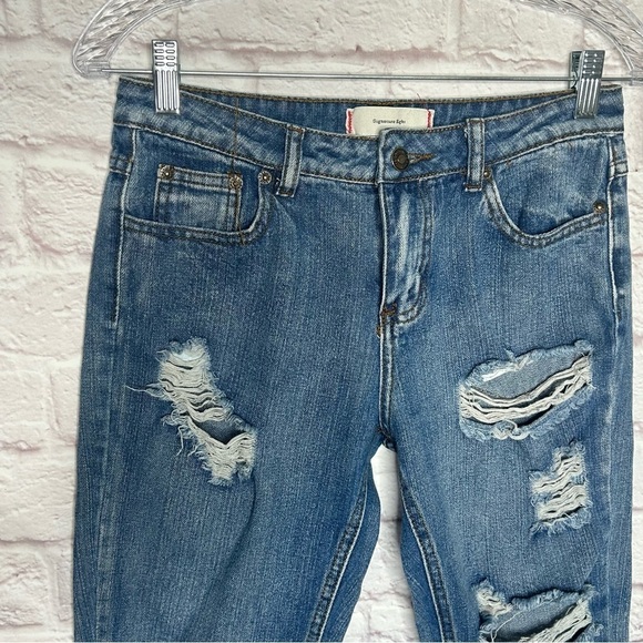 Signature 8 Distressed Low Rise Blue Jeans - Picture 5 of 14